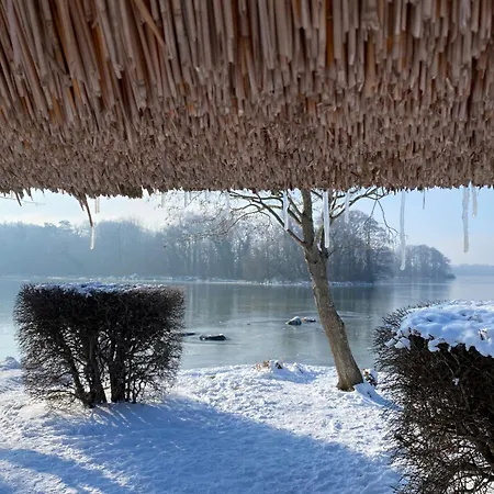 Idyllischer Erholungsurlaub Im Historischen Bauernhaus Auf Der Prinzeninsel Ploen Exterior photo